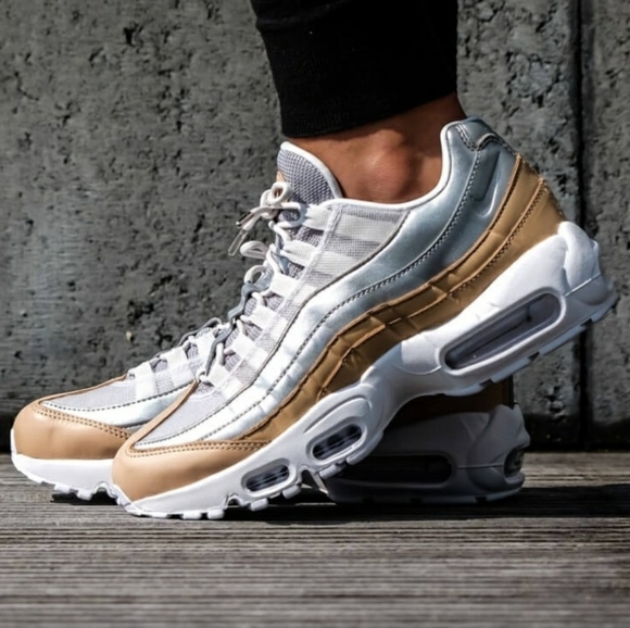 air max 95 essential pure platinum